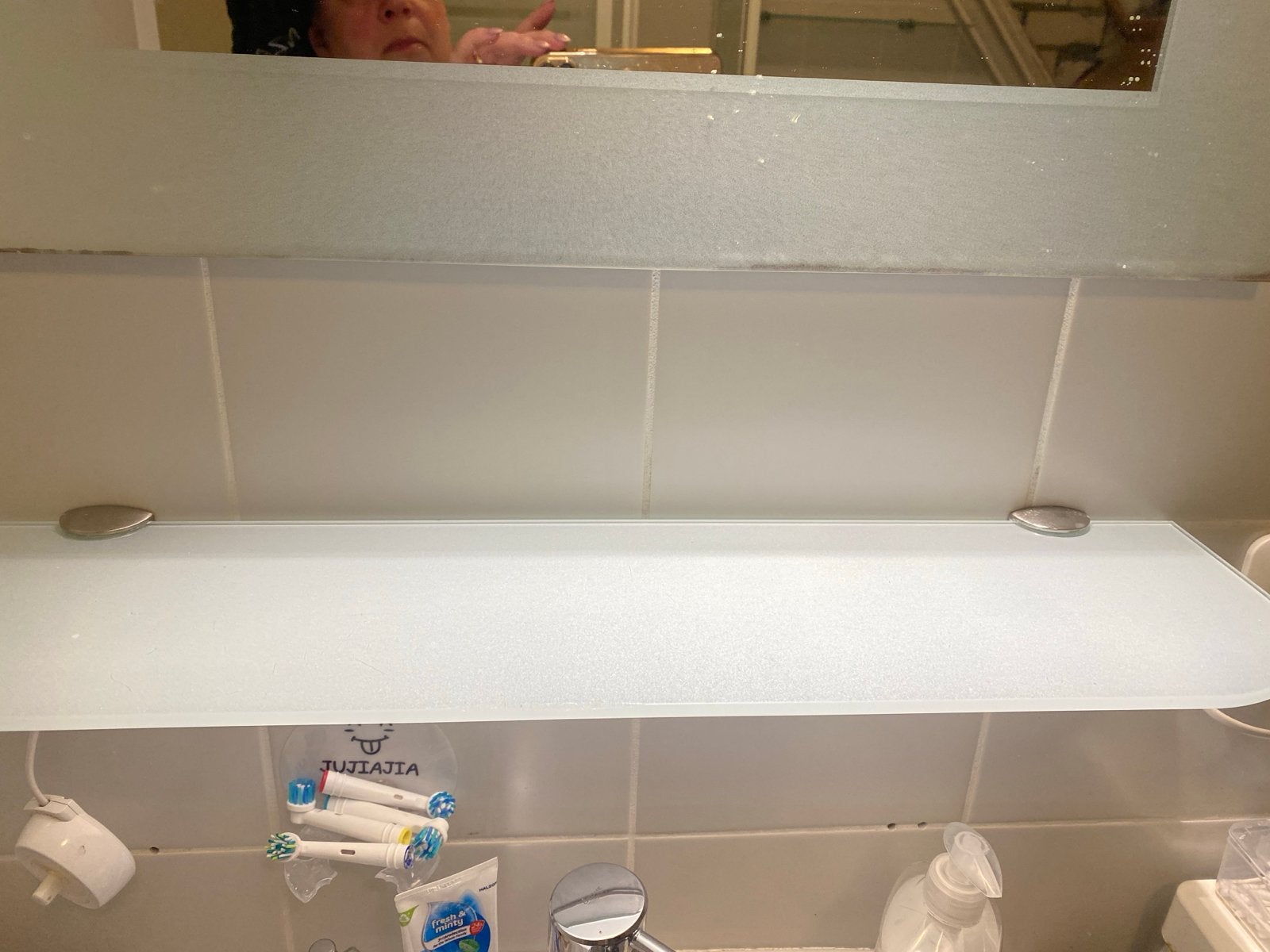 Glazen planchet met afgeronde hoeken voor badkamer of toilet, Ophalen, Zo goed als nieuw, Overige kleuren, Overige typen