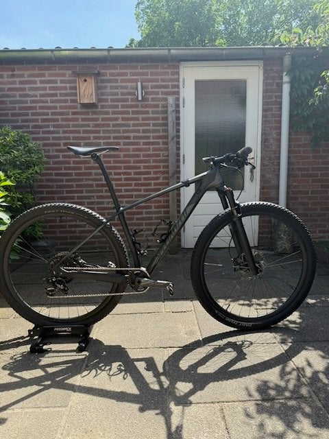 Specialized Stumpjumper Expert Carbon 29 World Cup, Maat M, Gebruikt, Hardtail, 49 tot 53 cm, Schijfrem