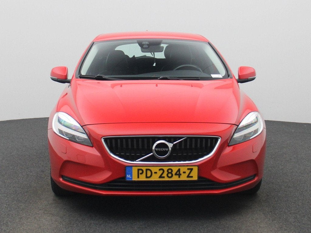 Volvo V40 1.5 T2 Nordic+ | Automaat | Stoelverwarming | Park, Auto's, Volvo, 12 maanden, Euro 6, 4 cilinders, Leder en Stof