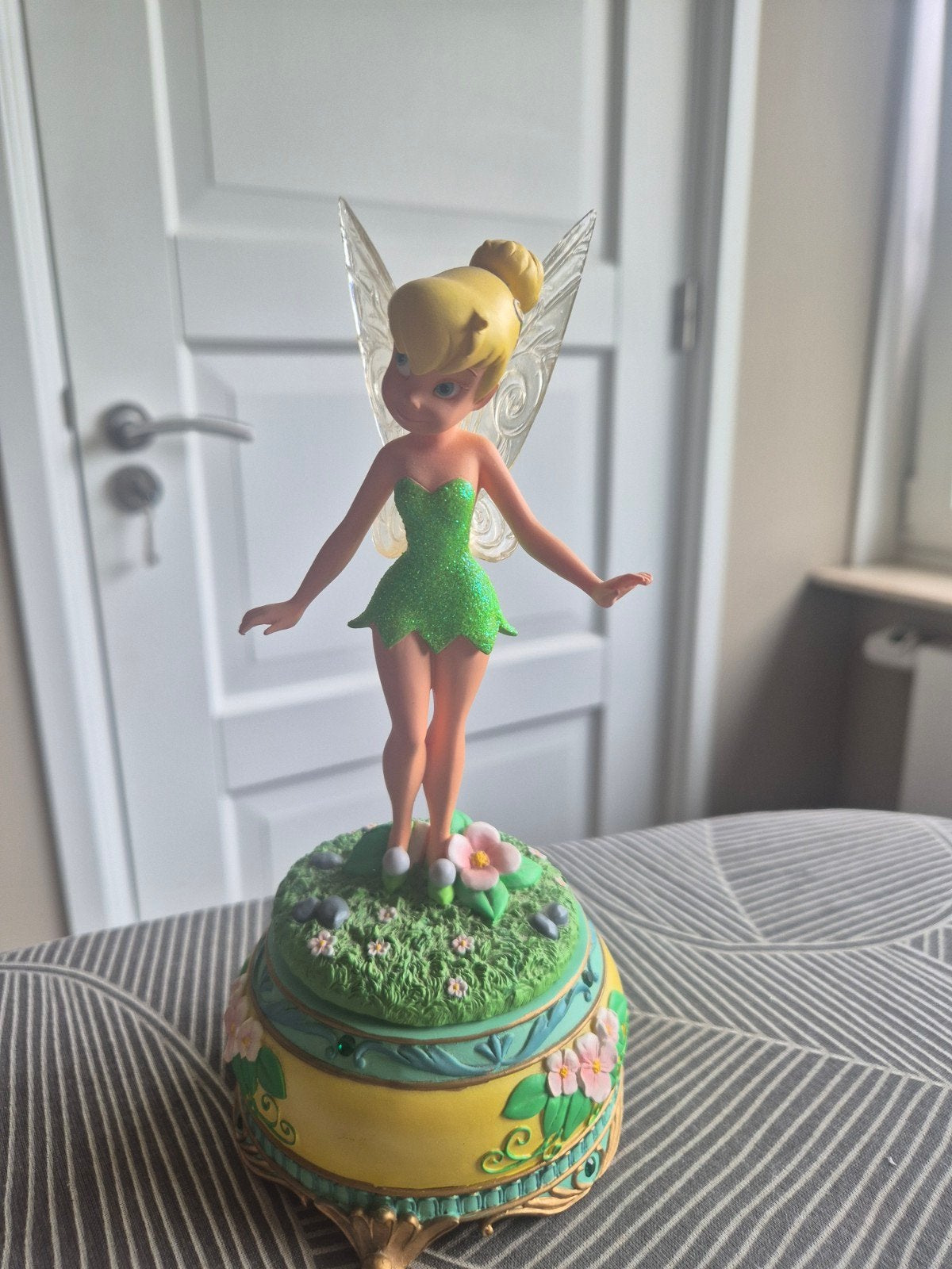 Prachtig Disney Tinkerbell Muziekdoosje - Werkt Perfect!, Verzamelen, Ophalen, Peter Pan of Pinokkio, Gebruikt, Beeldje of Figuurtje