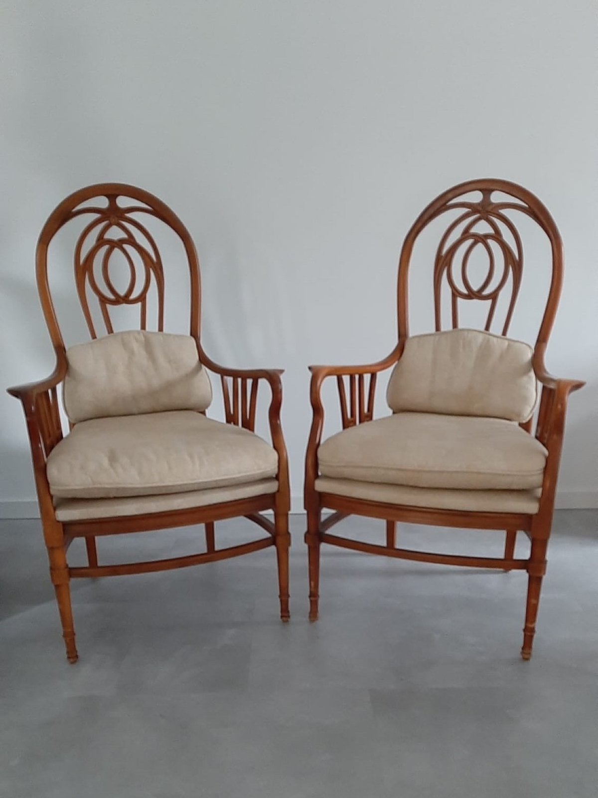 Antieke houten stoelen tropisch beige bekleding klassiek, Ophalen of Verzenden