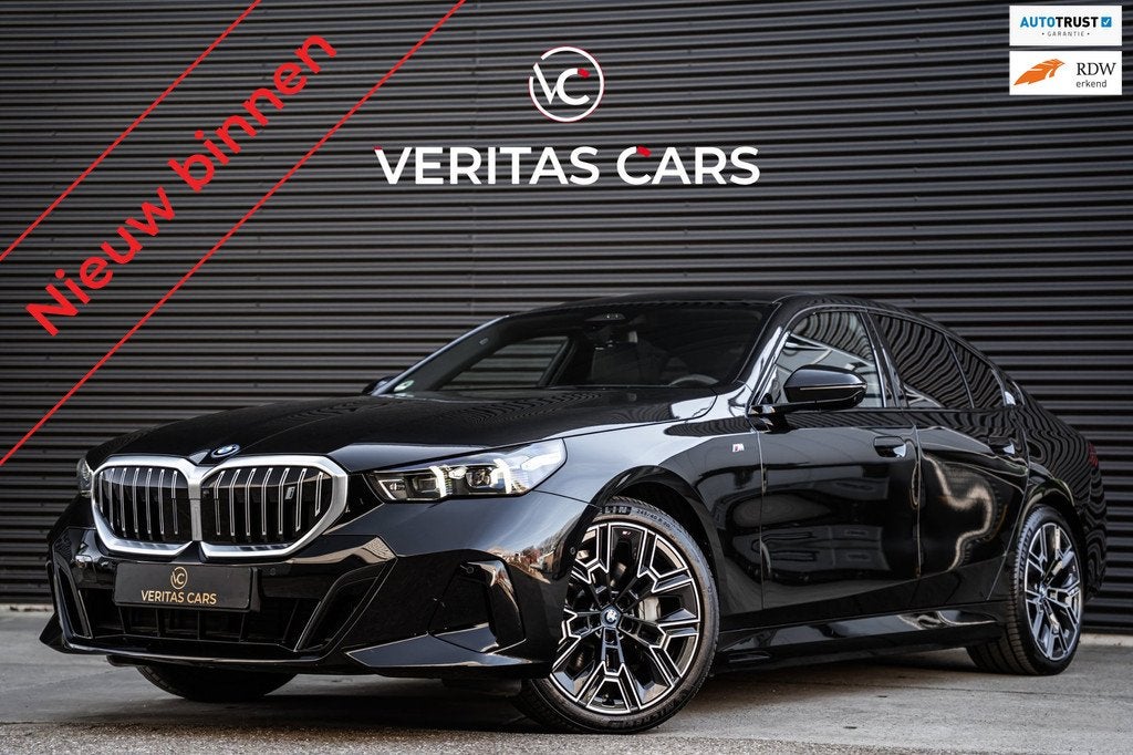 BMW I5 eDrive40 M Sport Edition 84 kWh 340PK|BTW|Panorama|Ic, Auto's, Automaat, Achterwielaandrijving, Gebruikt, 83 kWh