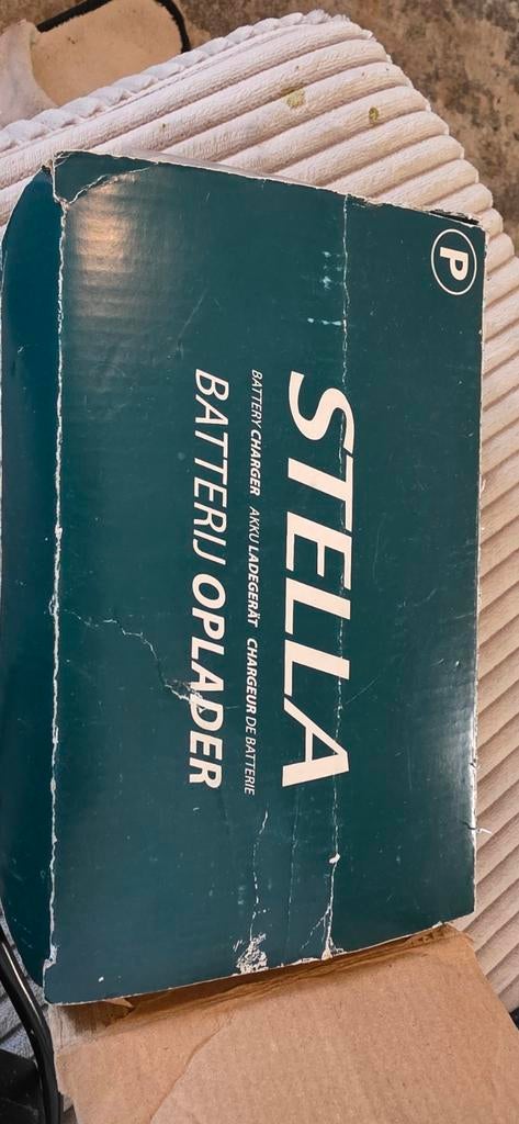 Stella Oplader, Fietsen en Brommers, Fietsaccessoires | Fietsaccu's, Ophalen of Verzenden