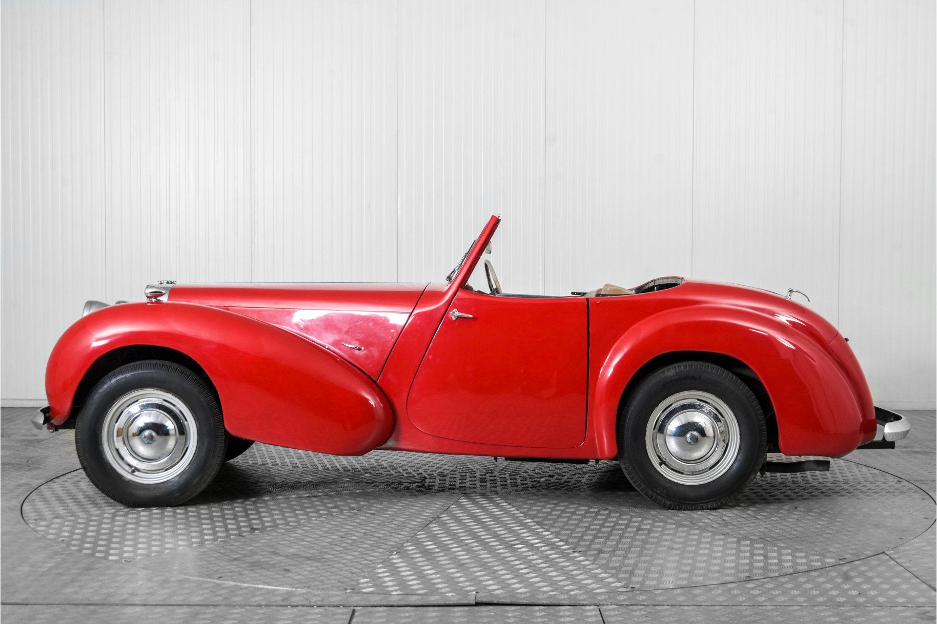 Triumph 1800 Roadster 6 cilinder overdrive (bj 1947), foto 9
