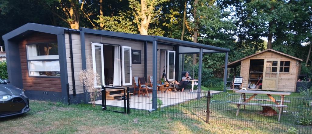 Chalet Globus52 te koop met standplaats, Caravans en Kamperen, Stacaravans, Tot en met 2