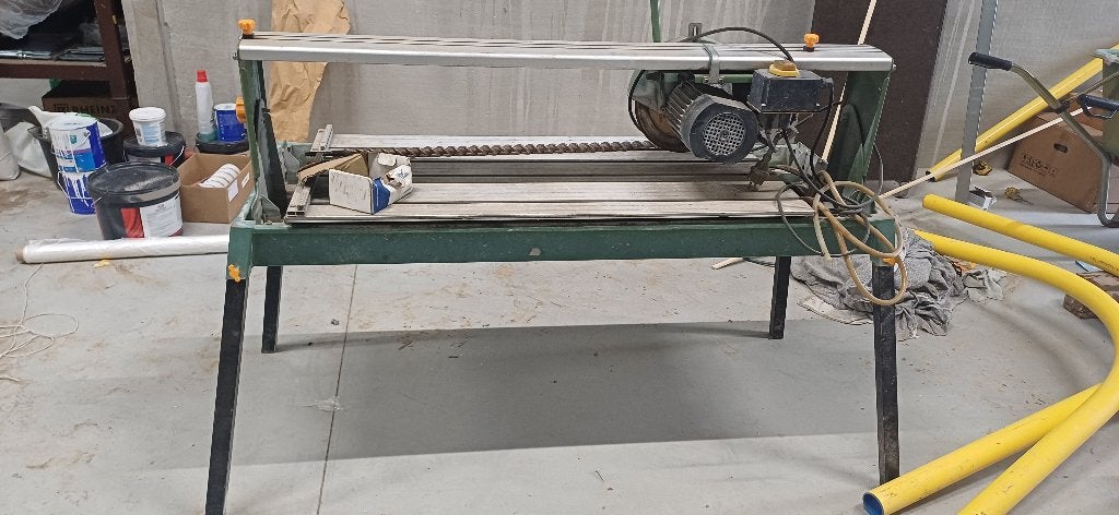 Tegelzaagmachine, Ophalen, Minder dan 30 mm, Gebruikt, Onbekend