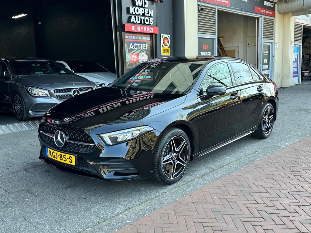 Mercedes-Benz A-klasse 250 e Business Solution AMG Limited C, Auto's, Mercedes-Benz, Gebruikt, Euro 6, 4 cilinders, 15 kWh