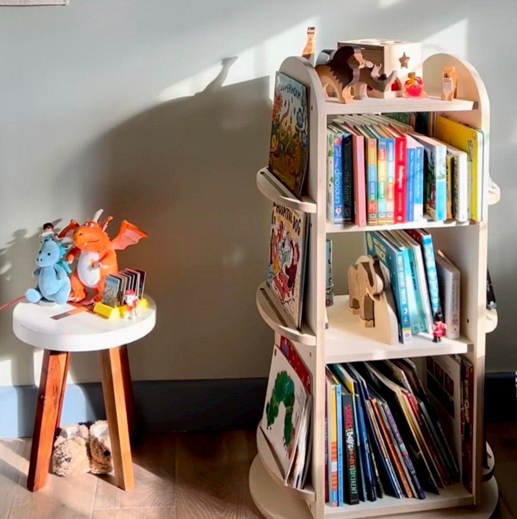 Montessori (boeken)kastje, Met plank(en), 100 tot 150 cm, Zo goed als nieuw, 25 tot 50 cm