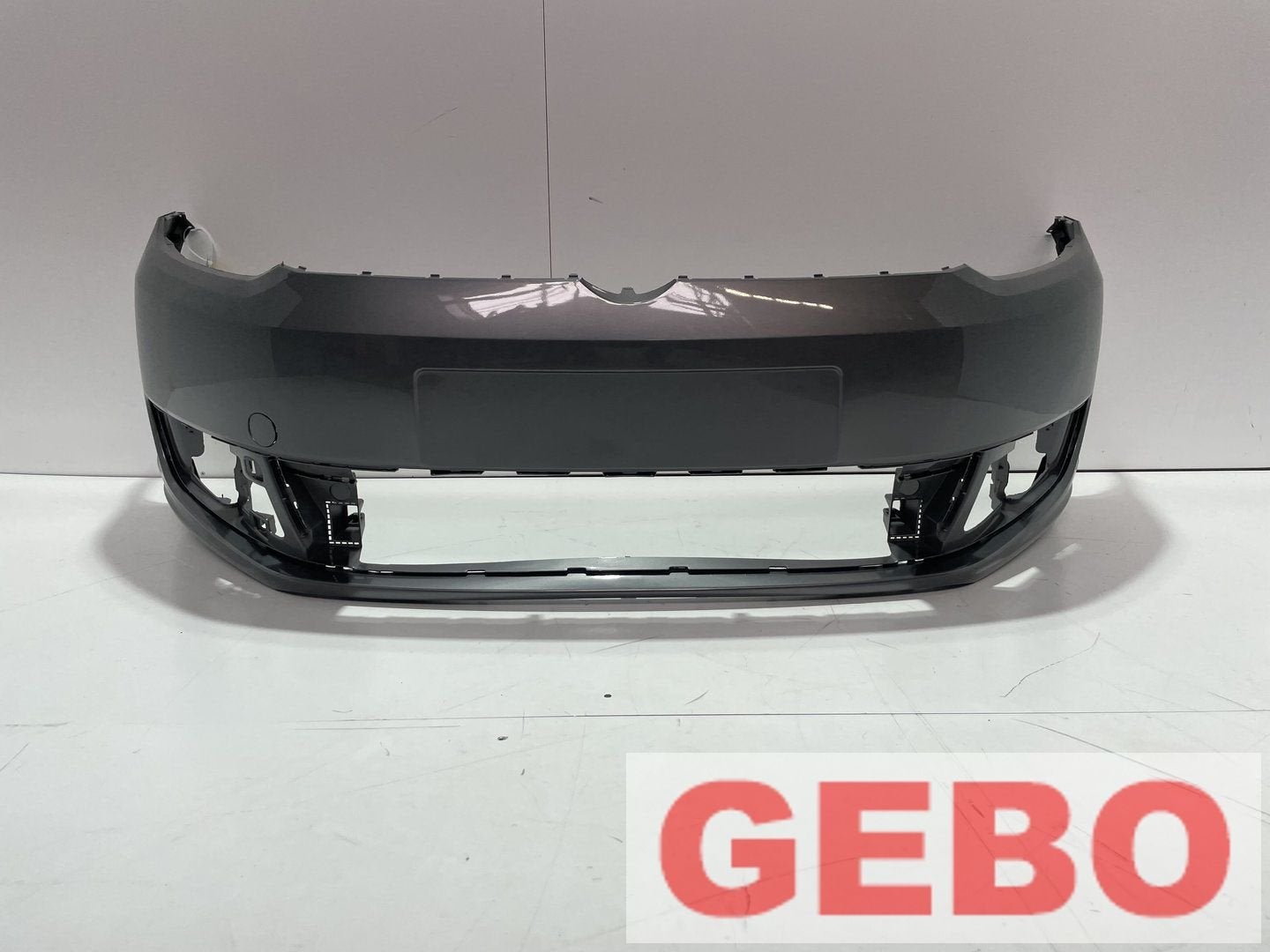 Volkswagen Caddy 2010/2015 voorbumper bumper LA7T