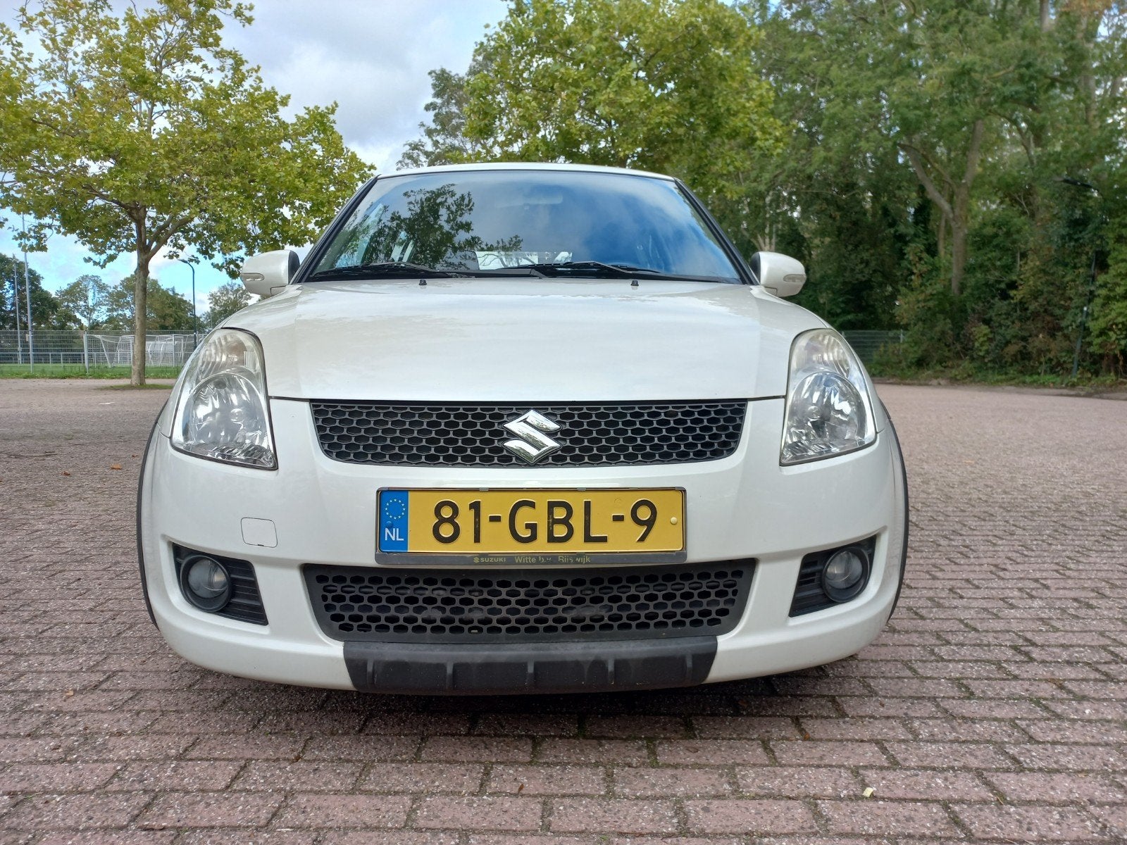Suzuki Swift 1.3 5DRS 2008 Wit, Auto's, Voorwielaandrijving, 40 €/maand, 400 kg, Origineel Nederlands