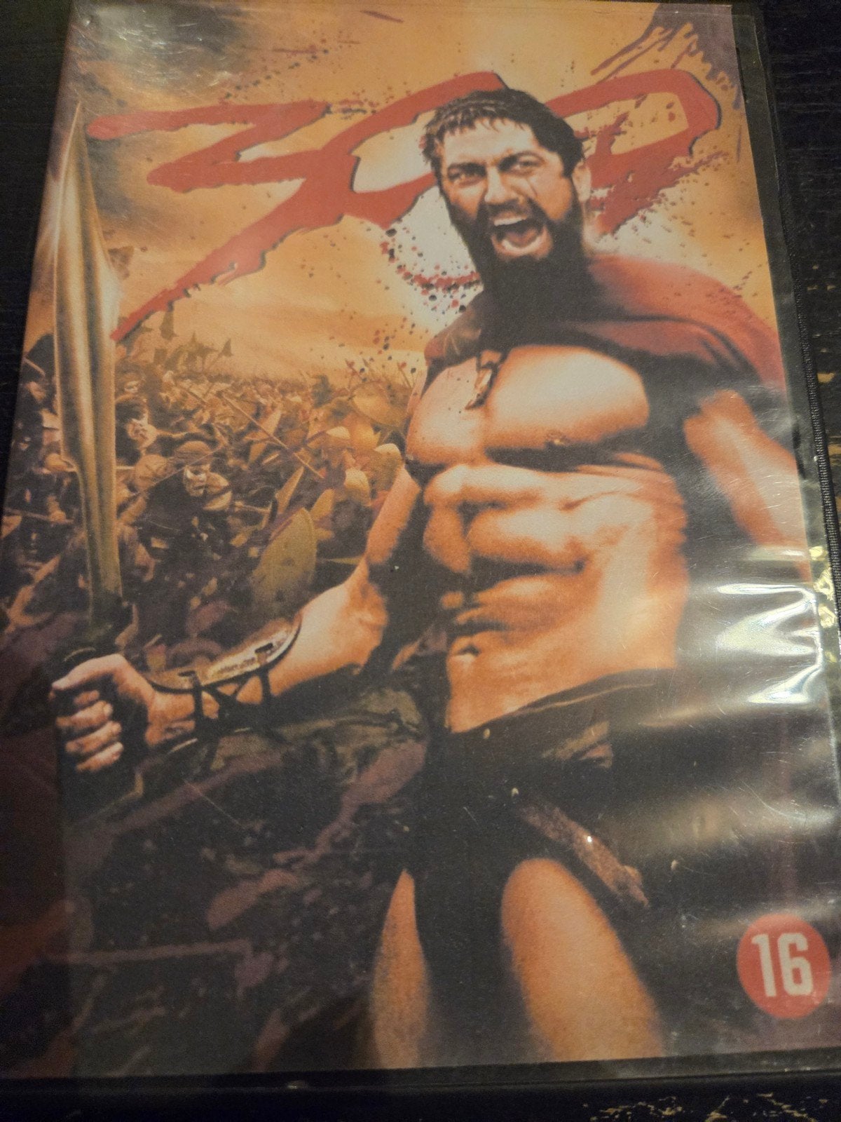 300, Vanaf 16 jaar, Ophalen of Verzenden, Zo goed als nieuw