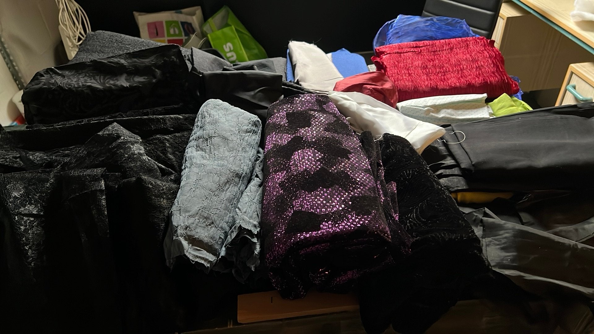 Diverse stoffen, Overige materialen, Overige kleuren, 120 cm of meer, Ophalen of Verzenden