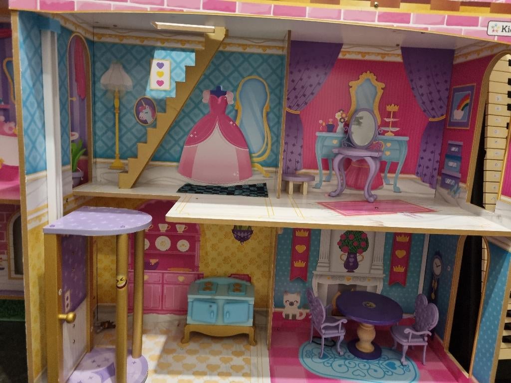 Kinder poppenhuis, Verzamelen, Poppenhuizen en Toebehoren, Ophalen, Gebruikt, Poppenhuis