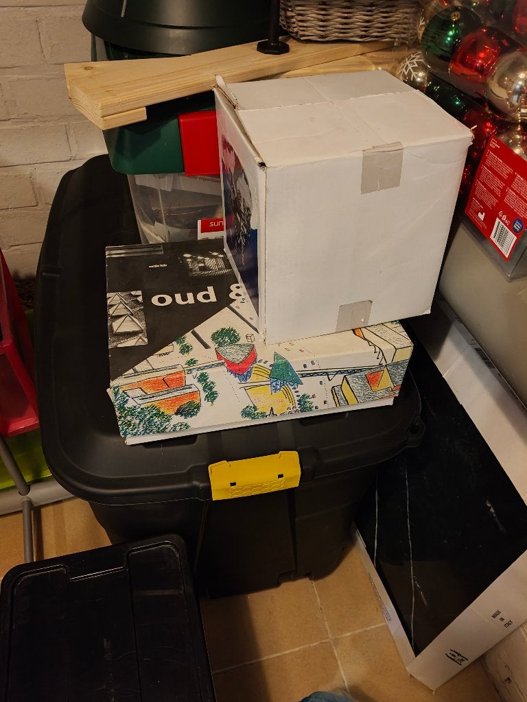 GRATIS KUNST KERSTBOOM ca 200 cm hoog met opbergbox, Ophalen, Gebruikt