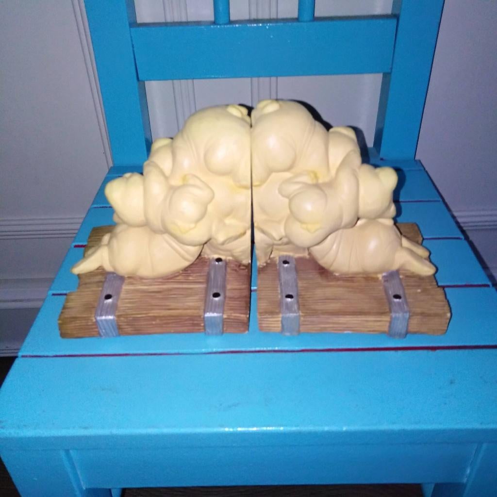 Boekensteuntjes met varkentjes, Ophalen, Gebruikt, Dier