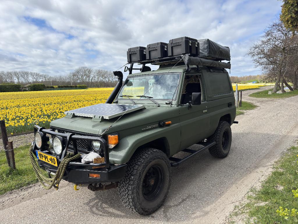 Toyota Land Cruiser HZJ73 4.2D 1HZ Overlander, Auto's, Origineel Nederlands, Overige kleuren, Toyota, 6 cilinders