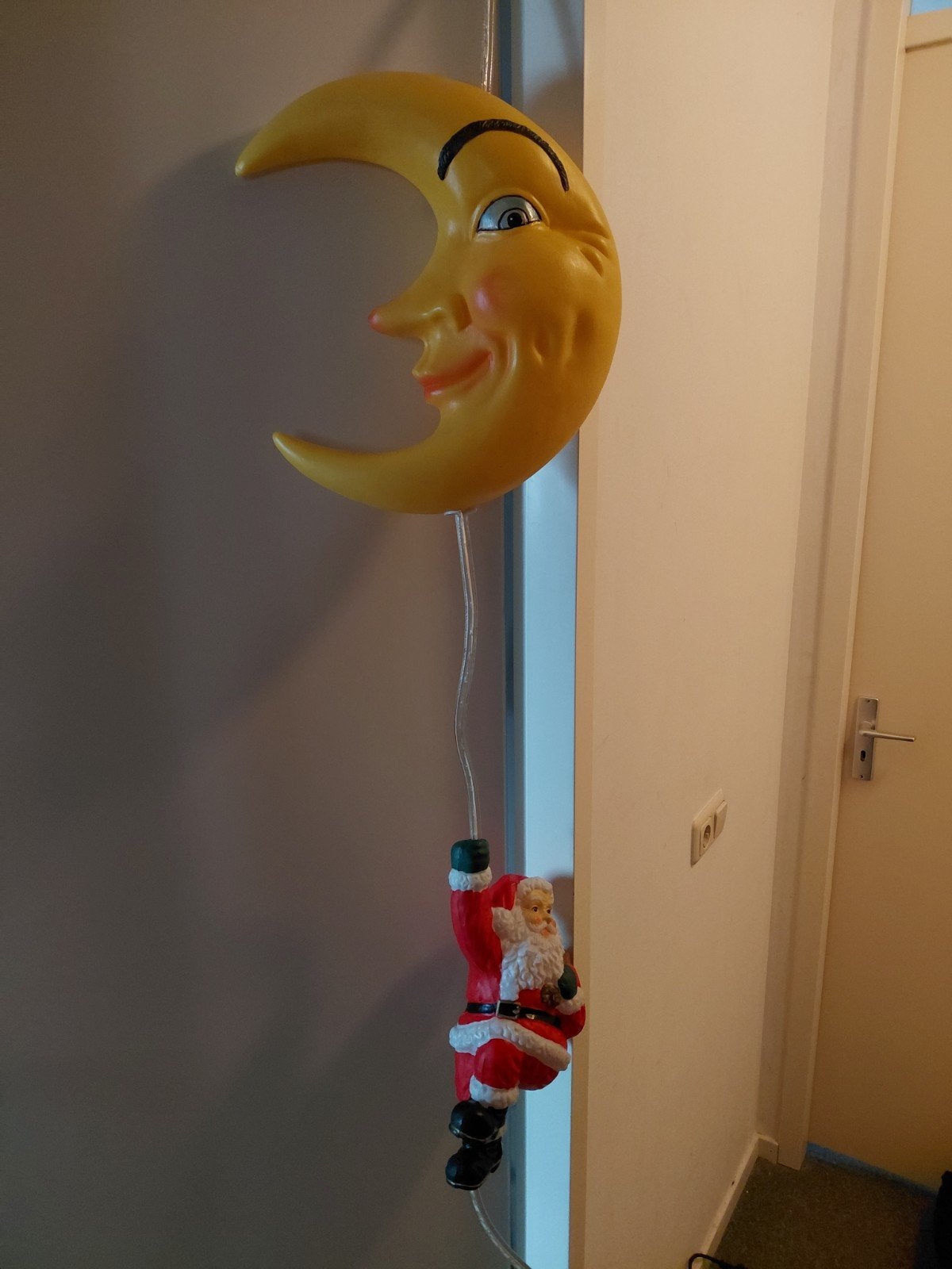 verlichte kerstman met maan, Diversen, Ophalen