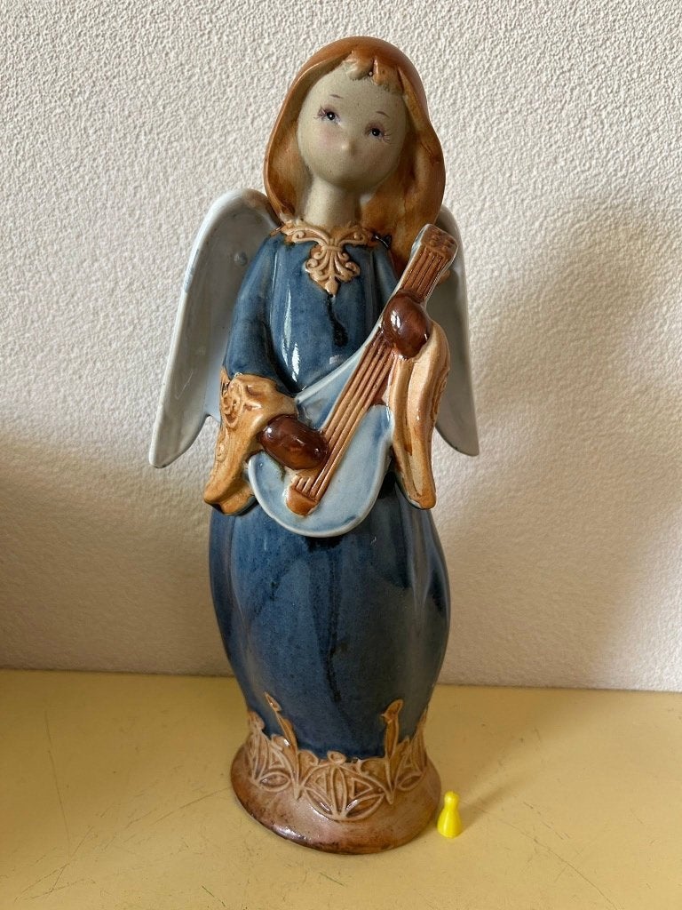 Grote vintage keramieken engel met luit - 38 cm, Hobby en Vrije tijd, Versiering, Ophalen of Verzenden, Zo goed als nieuw, Onbekend