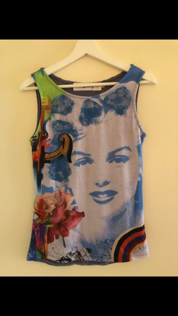 Desigual prachtige mouwloze Top maat M., Maat 38/40 (M), Overige kleuren, Ophalen of Verzenden, Zo goed als nieuw