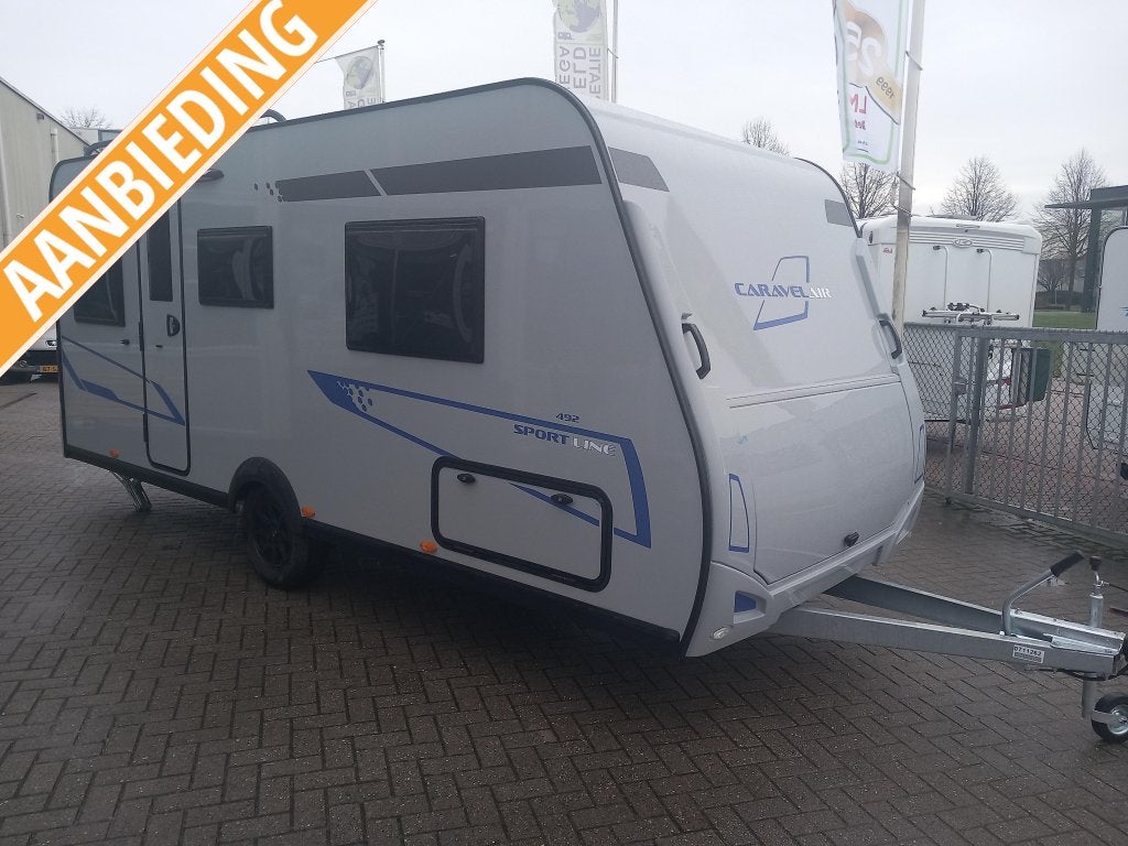 Caravelair Sport Line 492 enkele bedden, Rondzit, Bedrijf, Reservewiel, 5 tot 6 meter