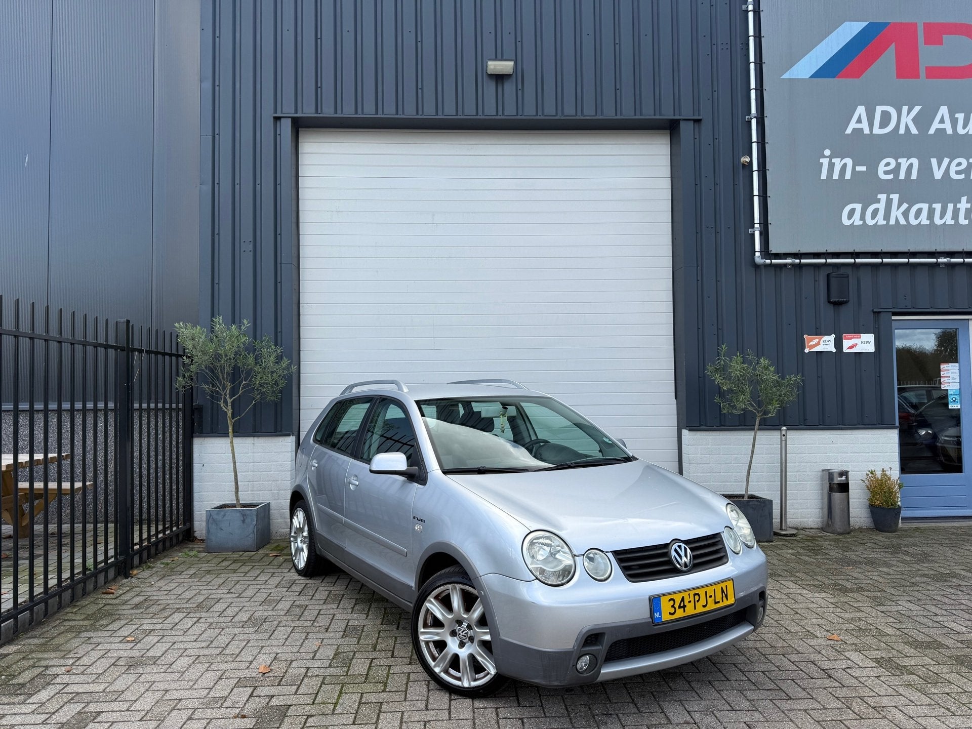Volkswagen Polo 1.4-16V FUN CROSS/CRUISE/AIRCO/LM VELGEN, Voorwielaandrijving, 4 cilinders, Elektrische ramen, Origineel Nederlands