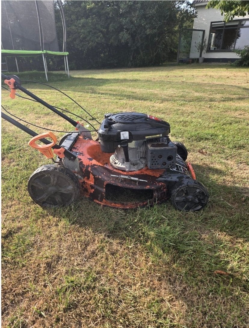 Kibani GTM5304GS Benzine Grasmaaier, Ophalen, Cirkelmaaier, Gebruikt, Benzine-grasmaaier