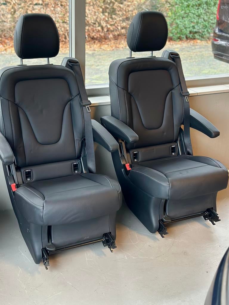 Mooie Mercedes Benz V-klasse stoelen set zwart leder leer, Ophalen, Gebruikt