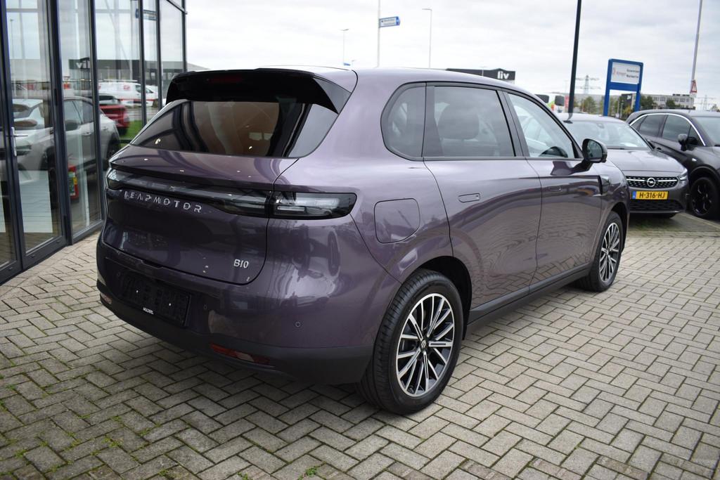 Leapmotor B10 Design ProMax 67.1 kWh VOORRAAD KORTING, Auto's, Leapmotor, 12 maanden, Achterwielaandrijving, Nieuw, SUV of Terreinwagen