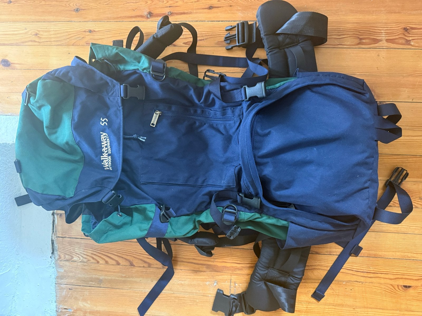 Walk Away 55L rugzak met regenhoes, Ophalen of Verzenden, Gebruikt