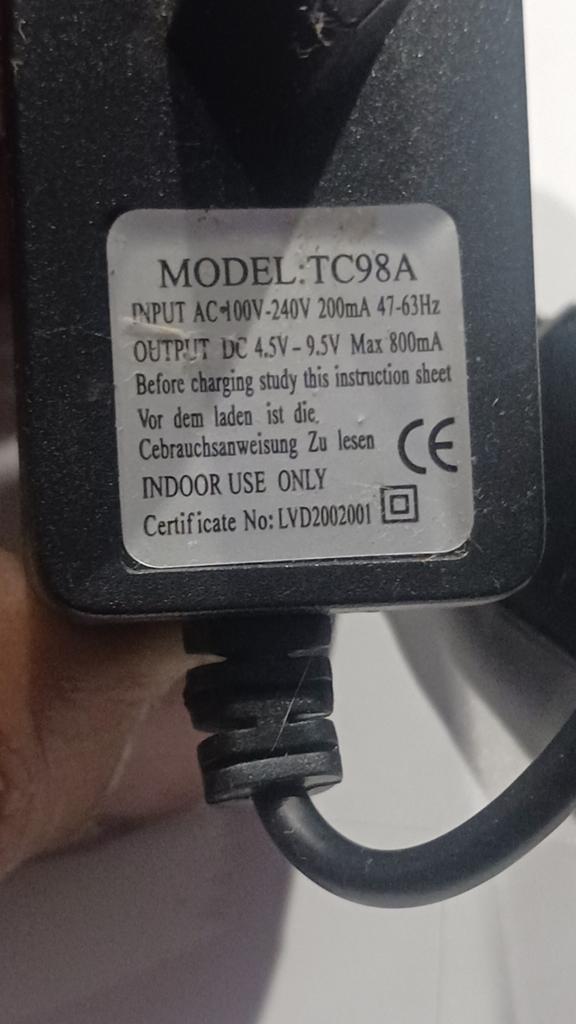 Universele AC/DC Adapter Oplader TC98A 4.5V-9.5V, Audio, Tv en Foto, Opladers, Ophalen of Verzenden