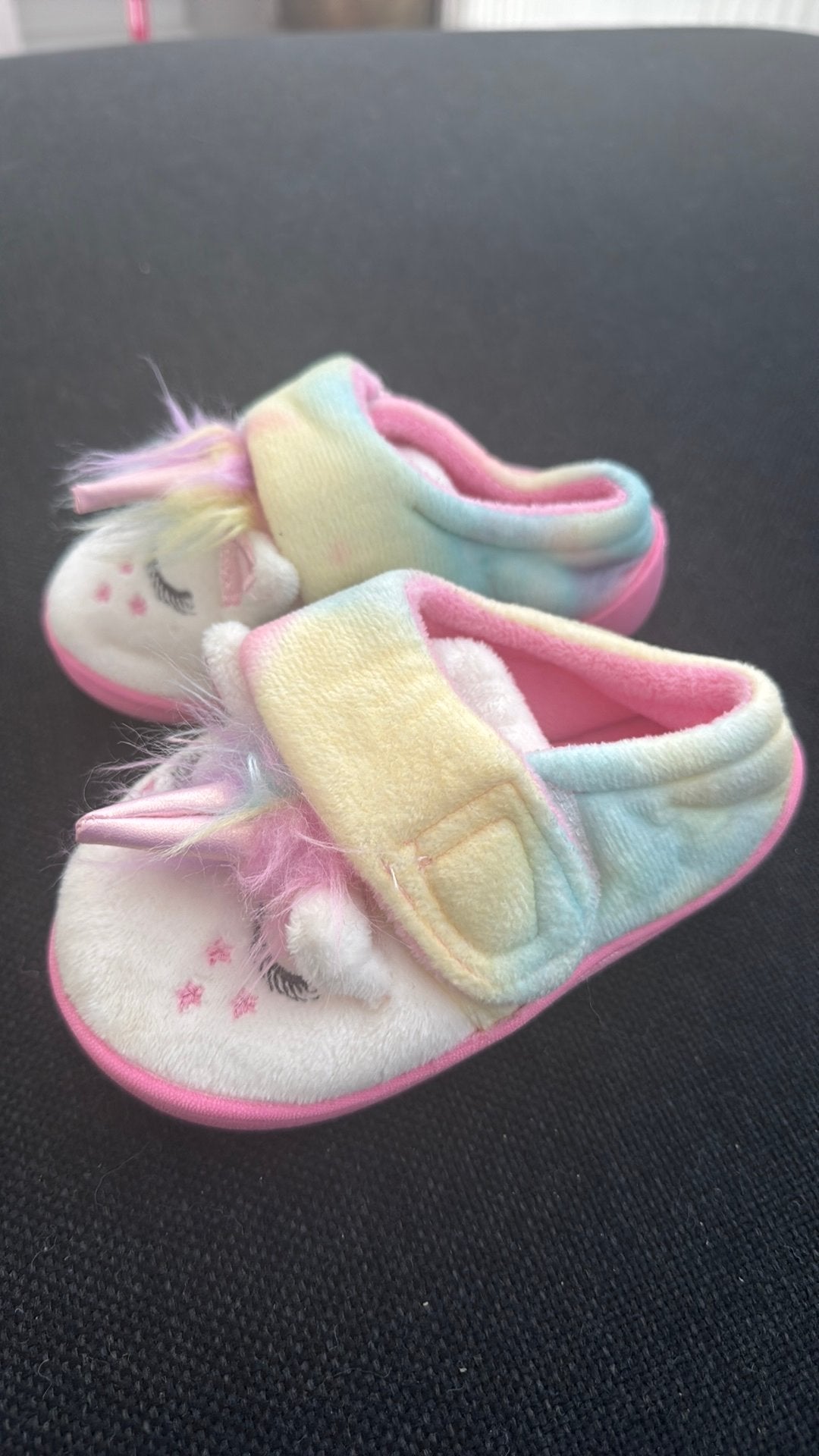Unicorn sloffen maat 24, Ophalen, Nieuw, Meisje, Slofjes