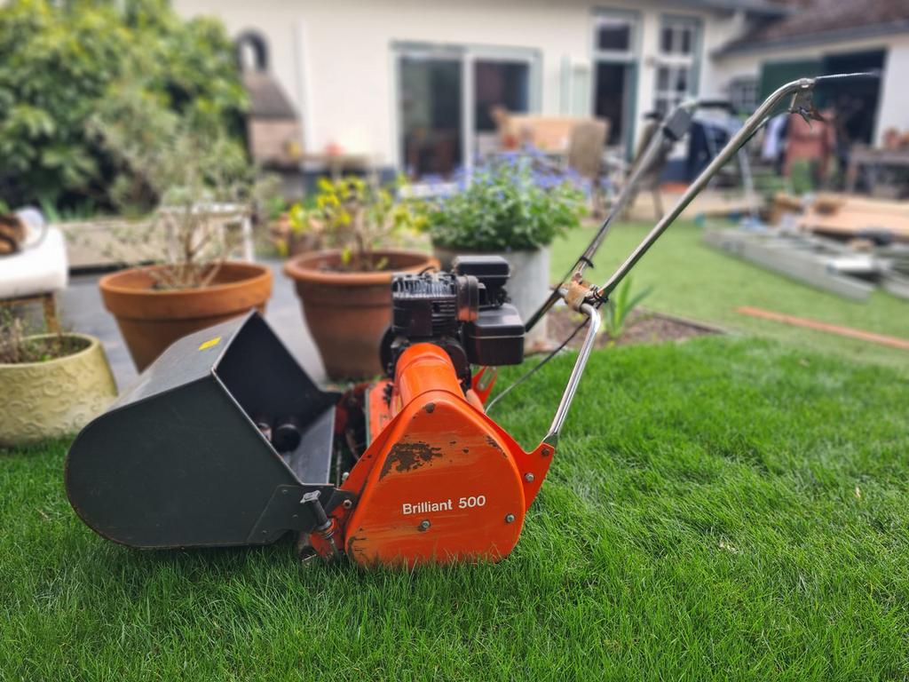 Husqvarna Brilliant 500 kooimaaier, Tuin en Terras, Ophalen, Gebruikt, Opvangbak, Benzine-grasmaaier