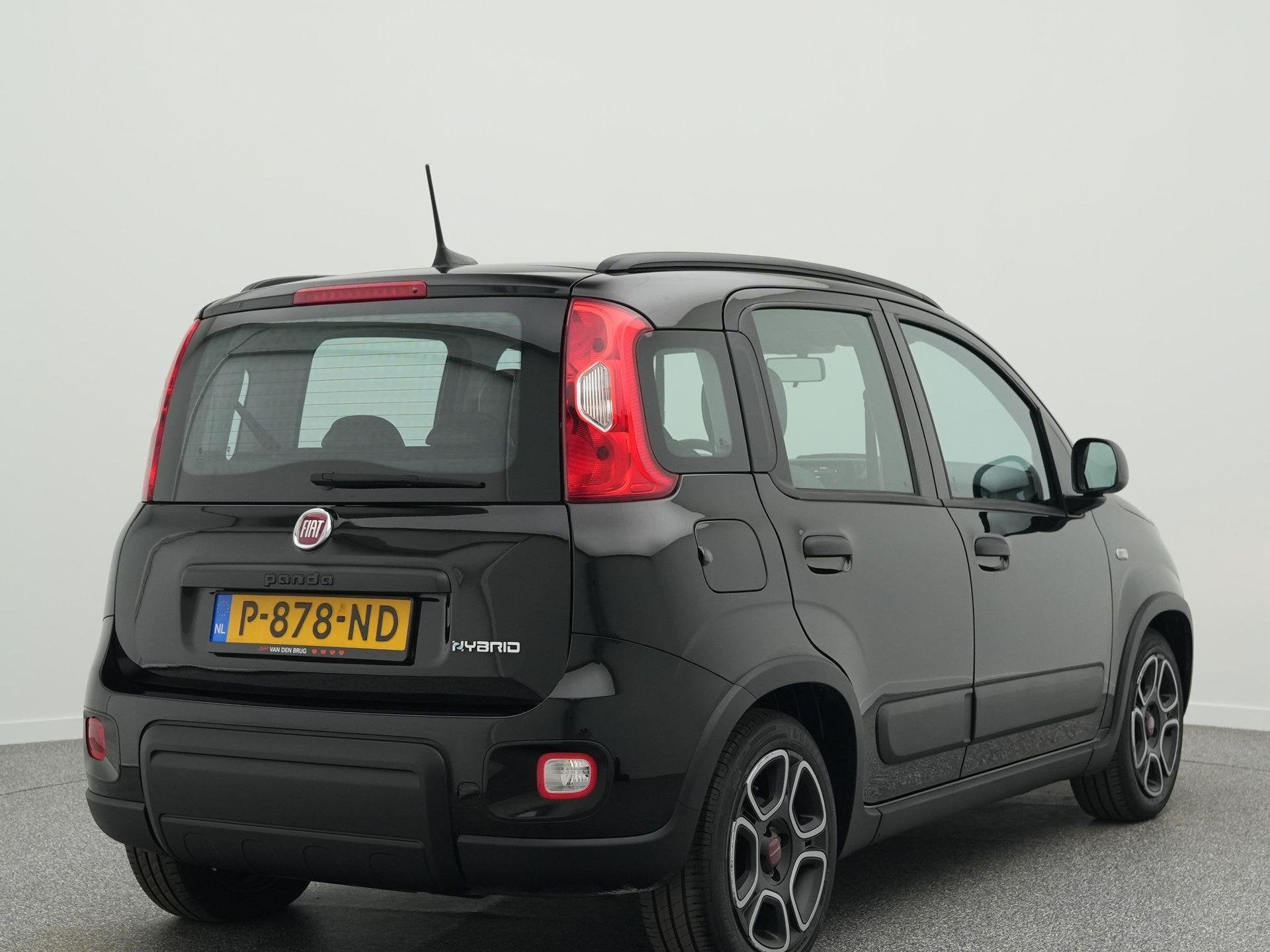 Fiat Panda 1.0 Hybrid City Life 70 PK | Apple Carplay / Andr, Auto's, Voorwielaandrijving, Panda, Start-stop-systeem, Zwart