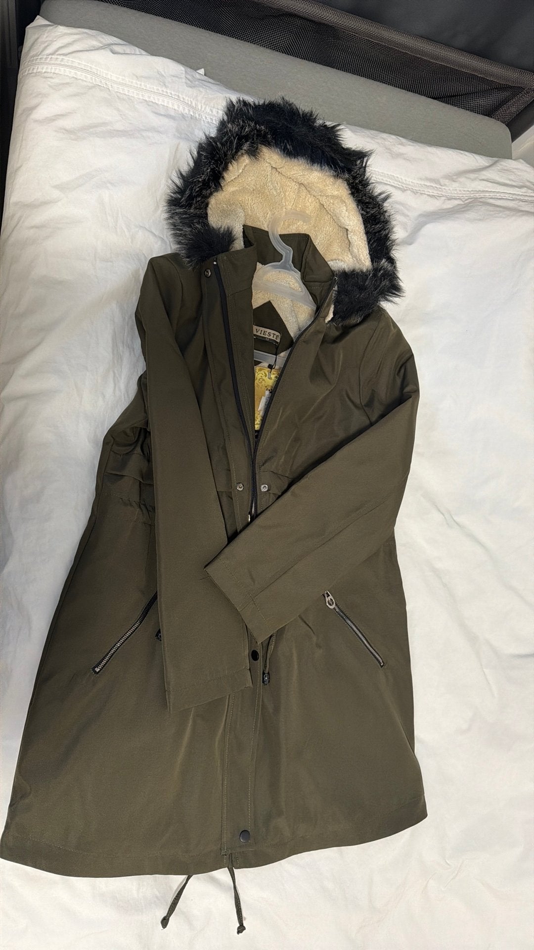 Kleiden, Kleding | Dames, Ophalen, Nieuw, Maat 42/44 (L), Groen