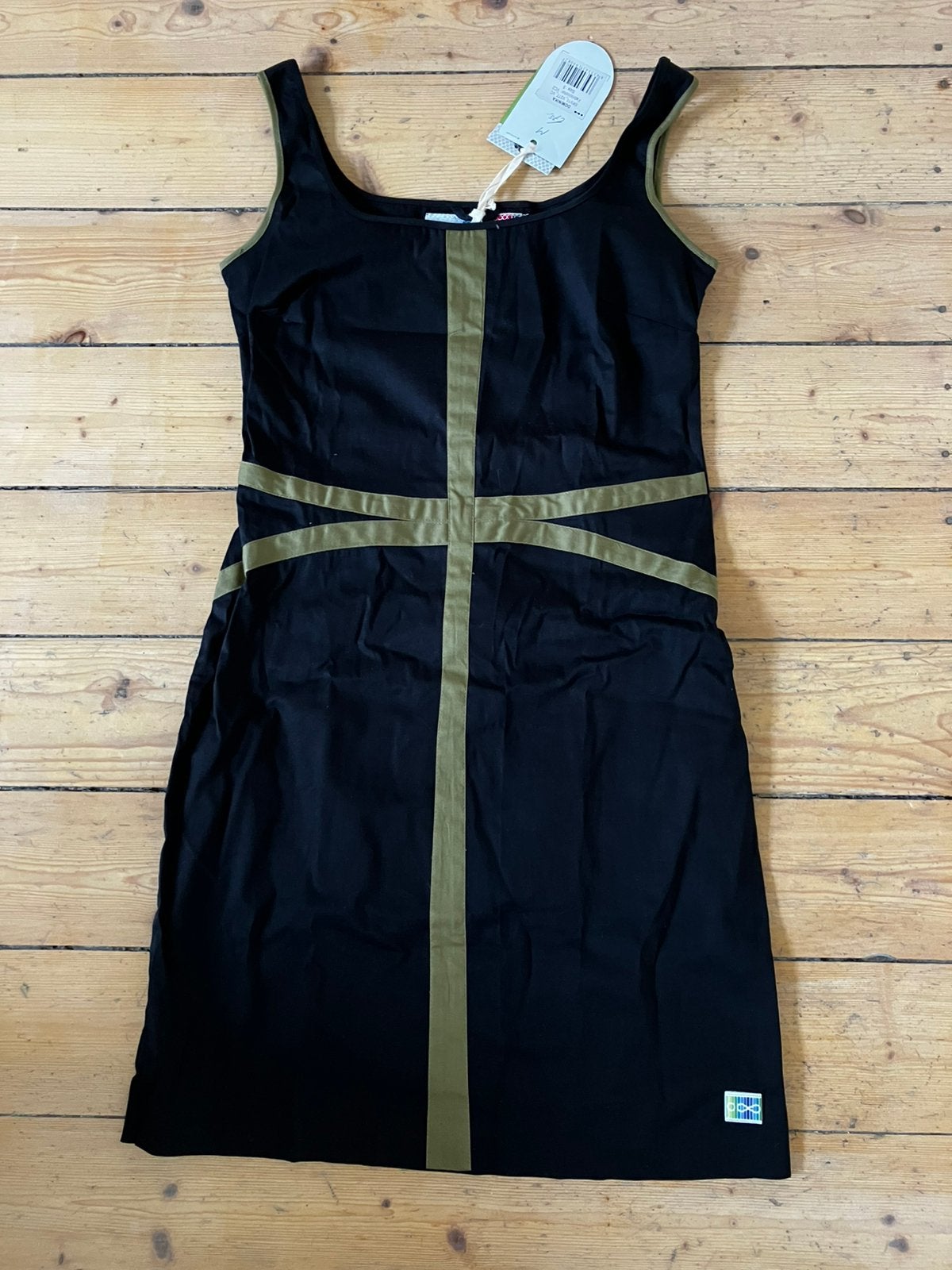 Jurkje Skunkfunk maat M (3), Kleding | Dames, Maat 38/40 (M), Zwart, Nieuw, Ophalen of Verzenden