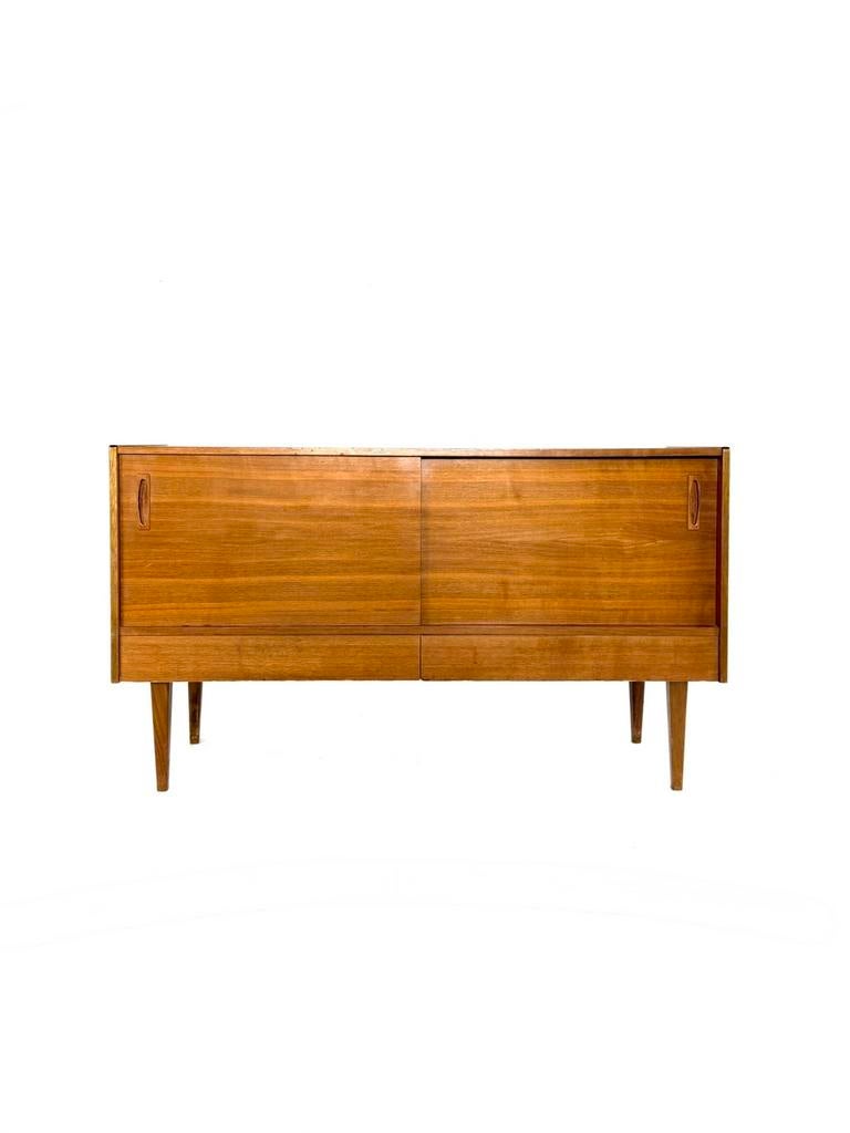 Vintage notenhouten TV-kast/LP-kast ‘60, Met lade(s), Ophalen of Verzenden, Zo goed als nieuw, Minder dan 150 cm