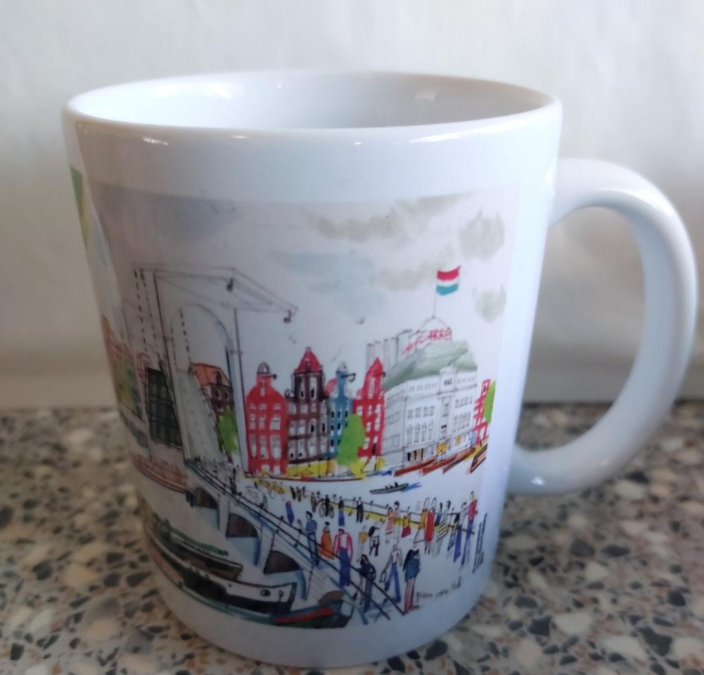 Beker Guus van Eck Amsterdamse Amstel wit met oor, Keramiek, Ophalen of Verzenden, Zo goed als nieuw, Overige stijlen