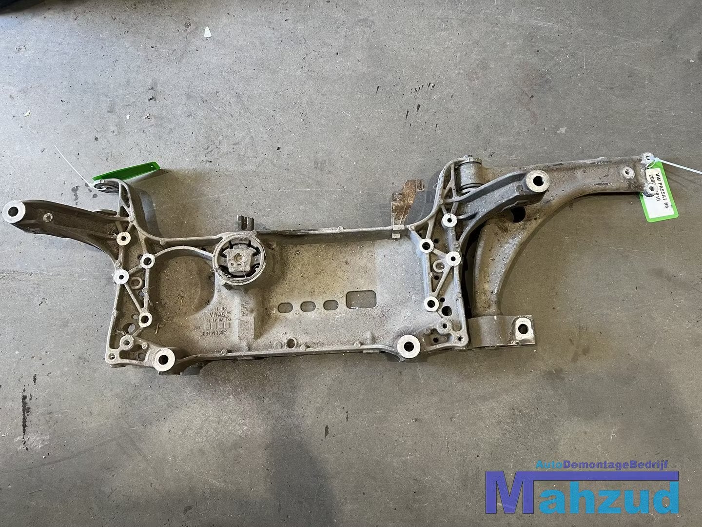 VW PASSAT B6 subframe draagarm 2005-2010, Auto-onderdelen, Carrosserie en Plaatwerk, Gebruikt, Volkswagen, Volkswagen AG, Berliner Ring 2
38440  Wolfsburg, DE