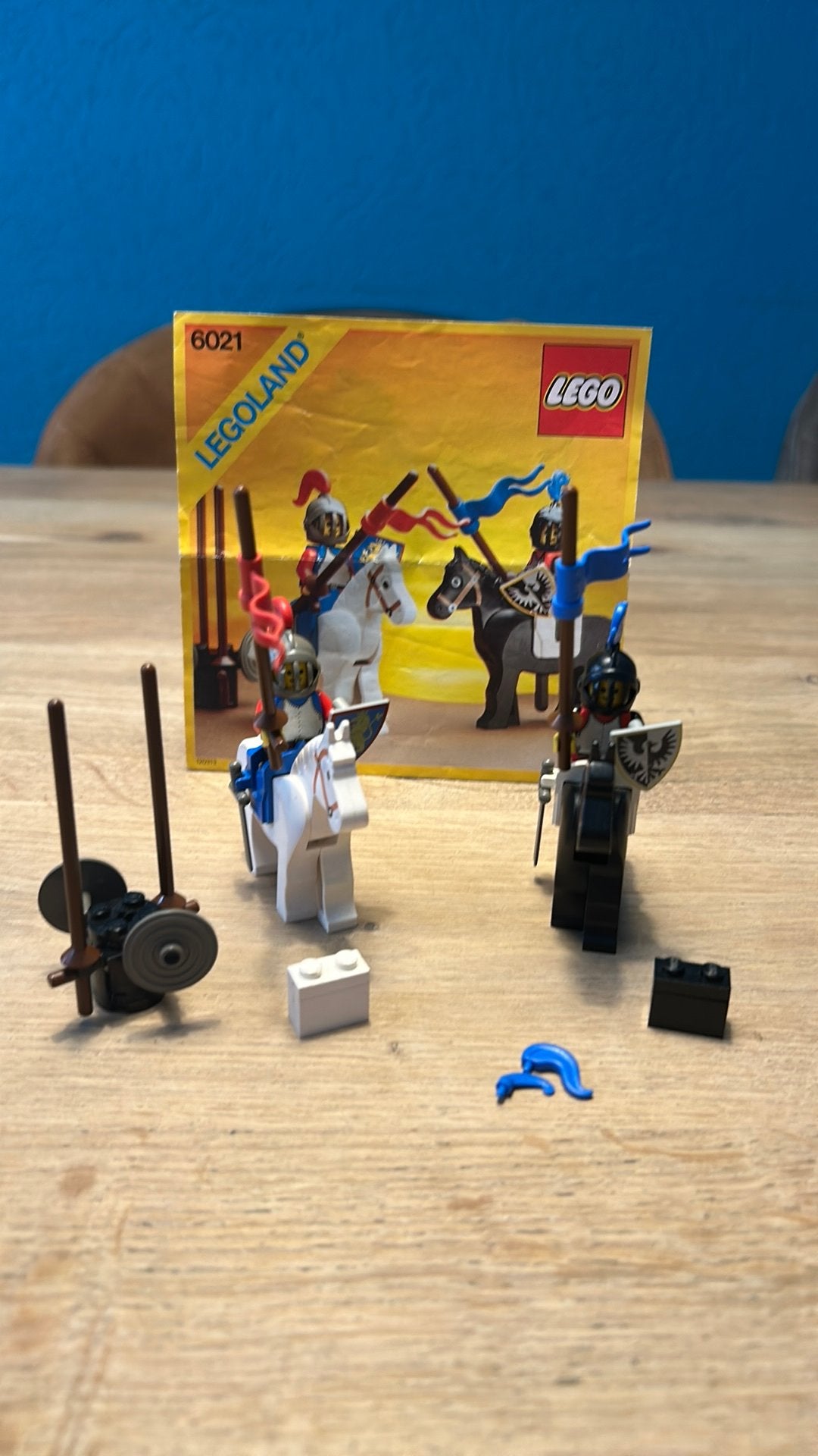 Lego 6021 Ridder Jousting Knights compleet met boekje, Gebruikt, Lego, Ophalen of Verzenden, Castle