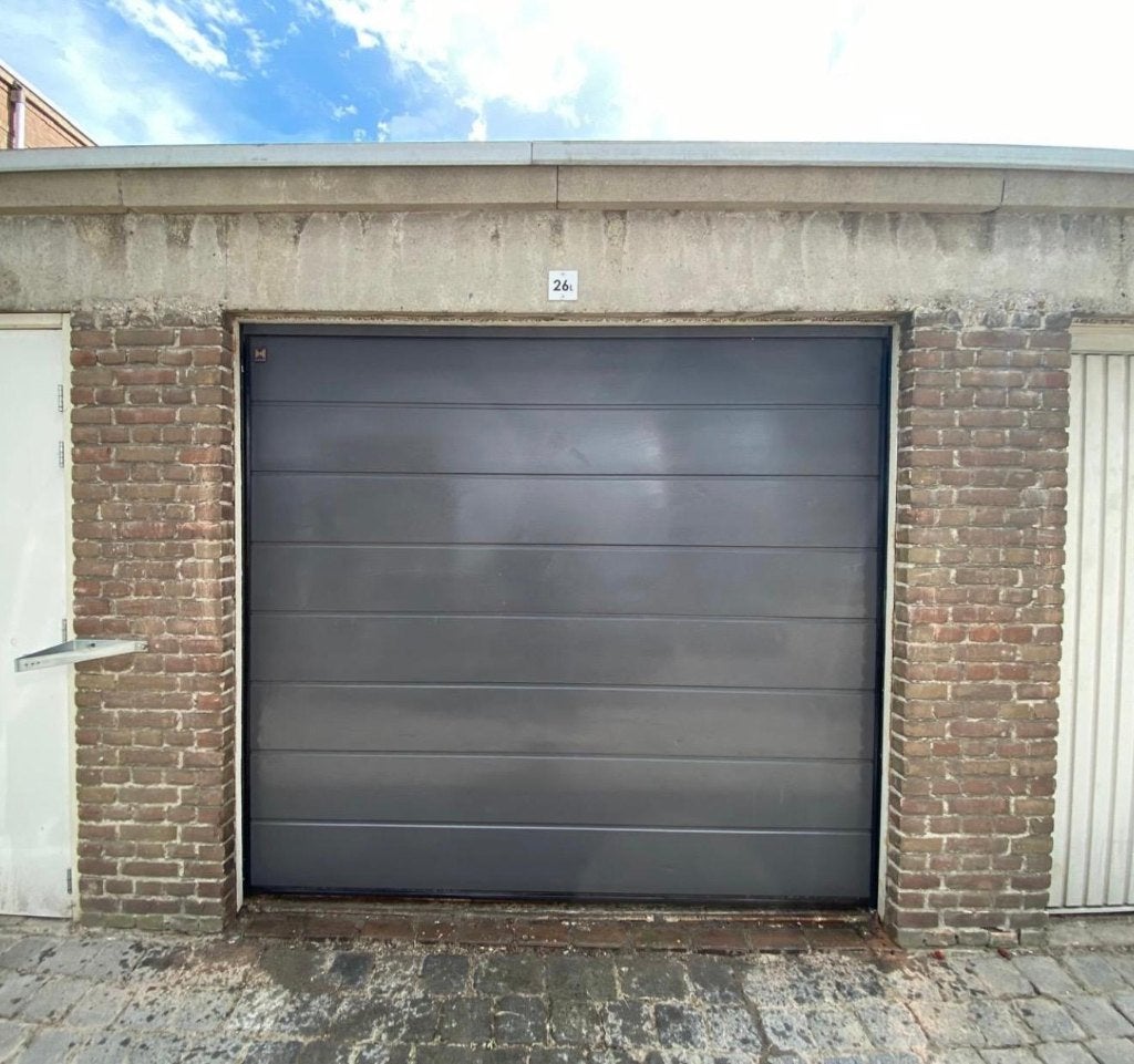 Garagebox Breda te huur!