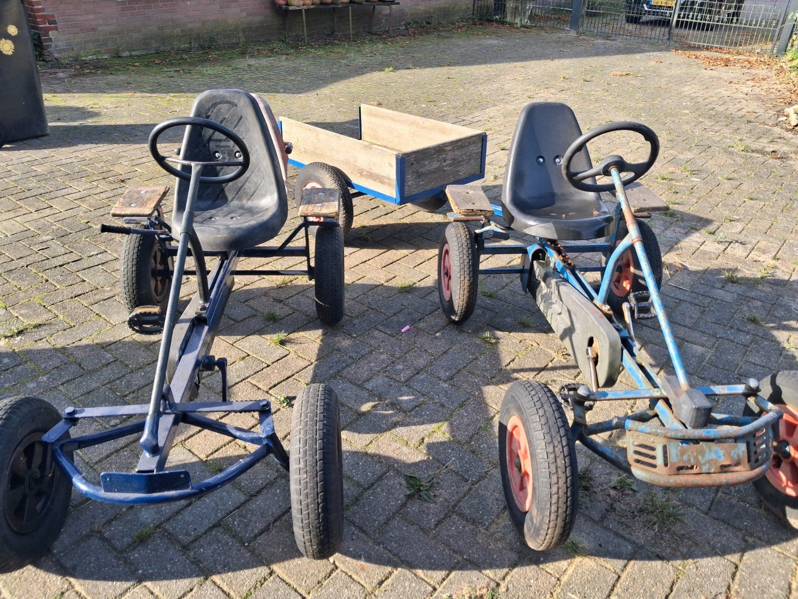 2 skelters te koop (moet snel weg), Ophalen, Gebruikt, Mammoet