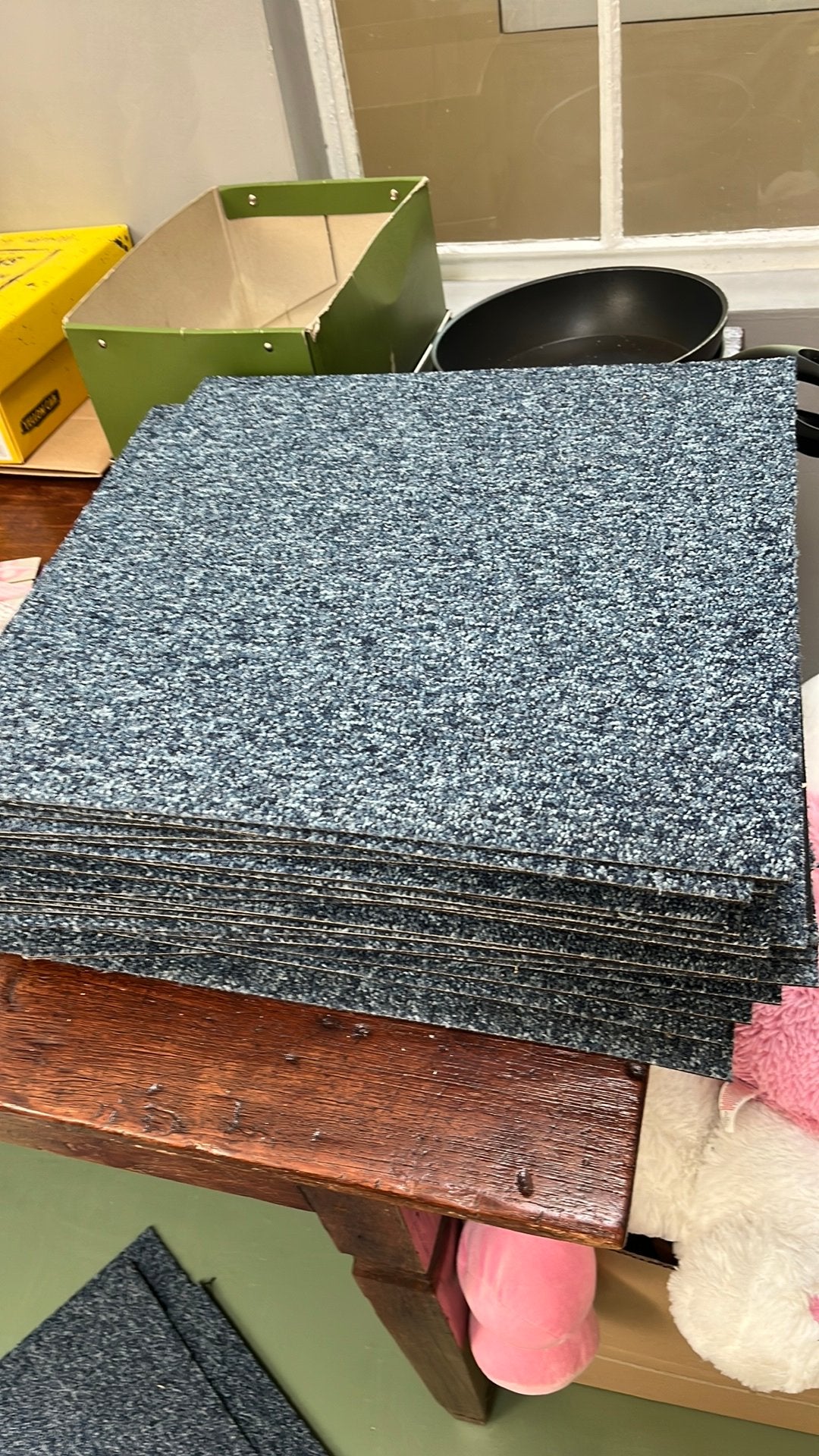 Tapijttegels 50x50 blauw -merk interface, Huis en Inrichting, Stoffering | Vloerbedekking, Ophalen, Blauw, Zo goed als nieuw, Tapijttegels