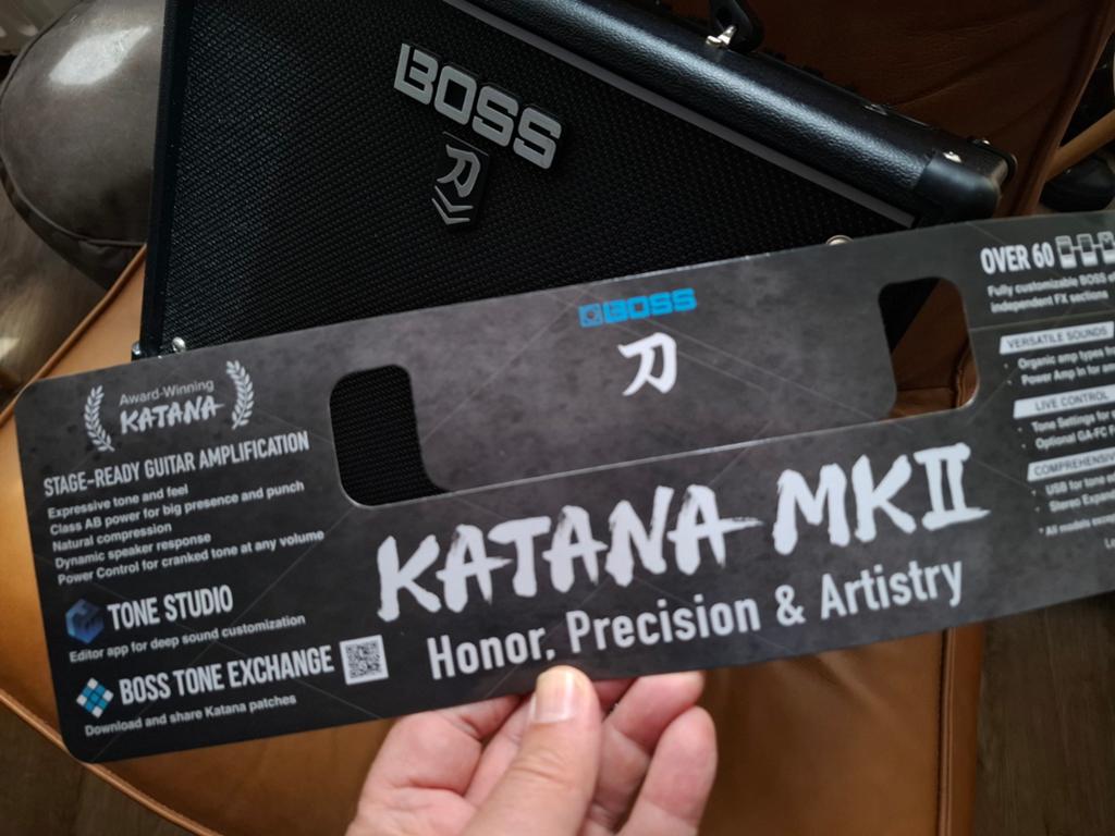 Boss Katana 50 MK2 gitaarversterker, Muziek en Instrumenten, Versterkers | Bas en Gitaar, Ophalen, Zo goed als nieuw, 50 tot 100 watt