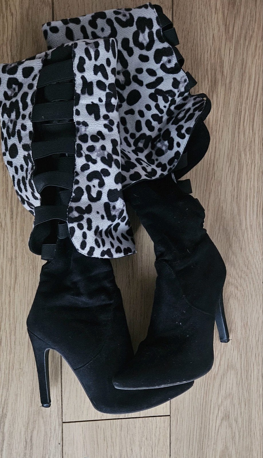 Zwarte laarzen met luipaardprint, Kleding | Dames, Schoenen, Hoge laarzen, Zwart, Ophalen of Verzenden, Zo goed als nieuw
