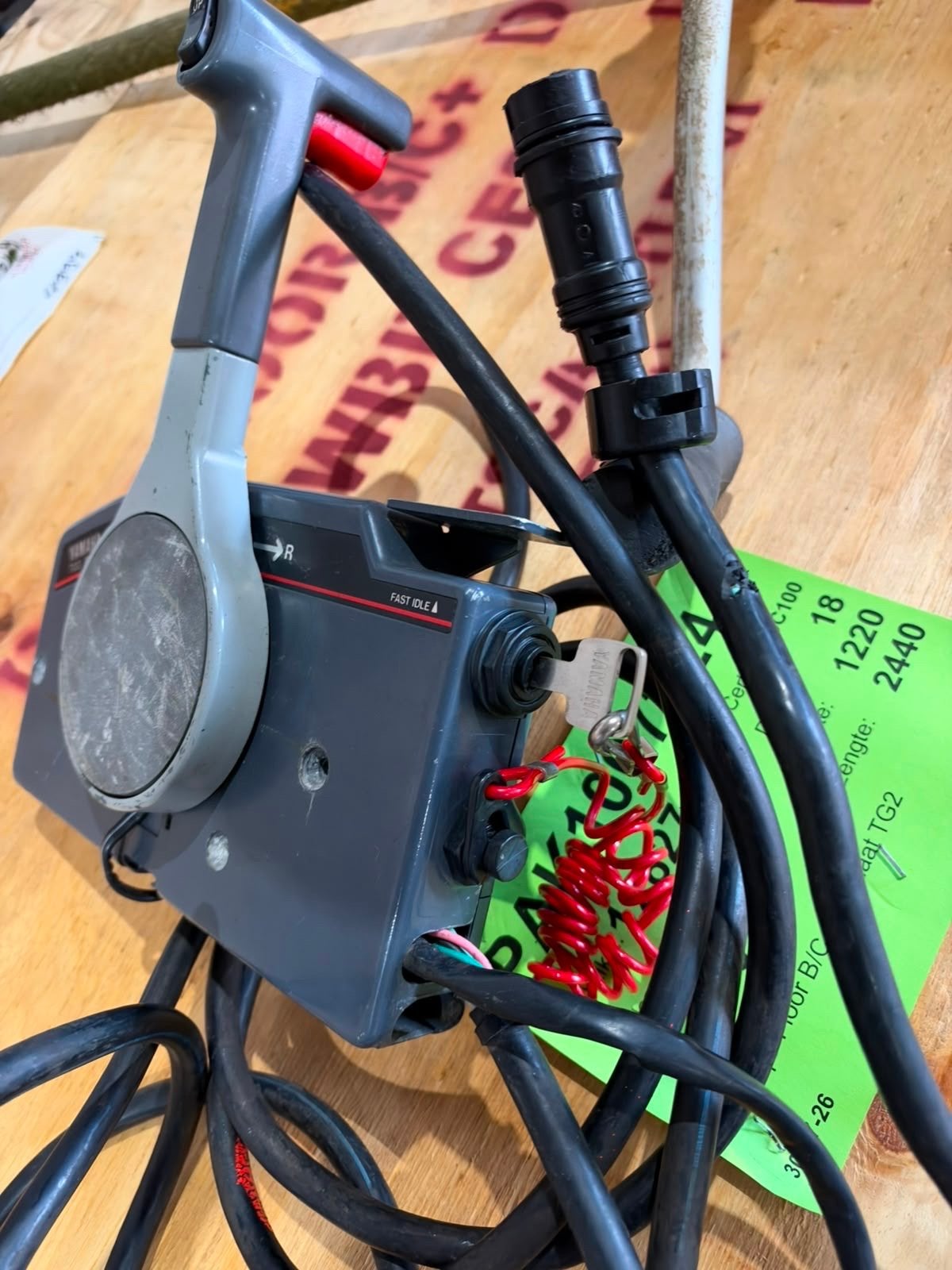 Yamaha F40 buitenboordmotor - 40 pk viertakt, Ophalen, Gebruikt, Met afstandsbediening, 30 pk of meer