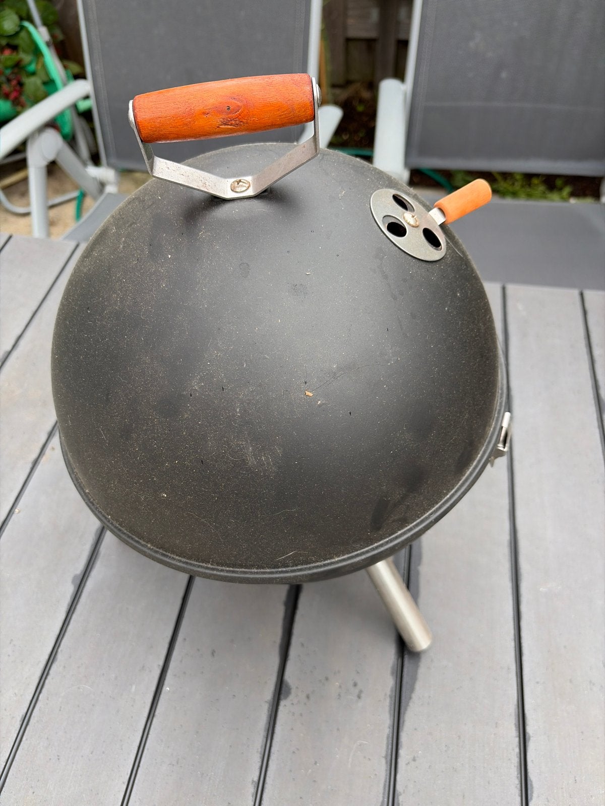 Compacte houtskool barbecue, Ophalen, Gebruikt