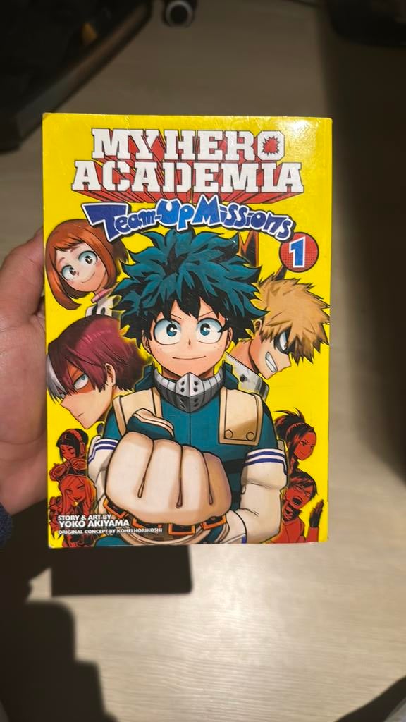 My hero academia boek, Ophalen, Zo goed als nieuw