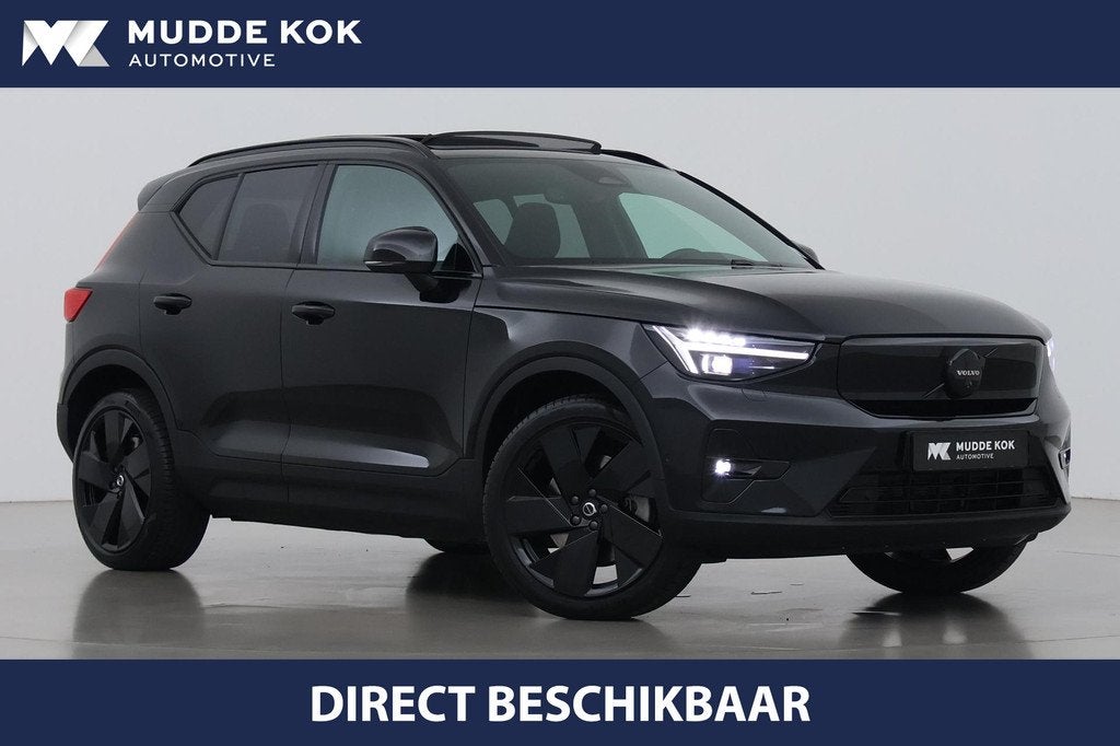 Volvo EX40 Single Motor Extended Range Plus Black Ed. 82 kWh, Auto's, Volvo, Automaat, Gebruikt, 252 pk, Zwart