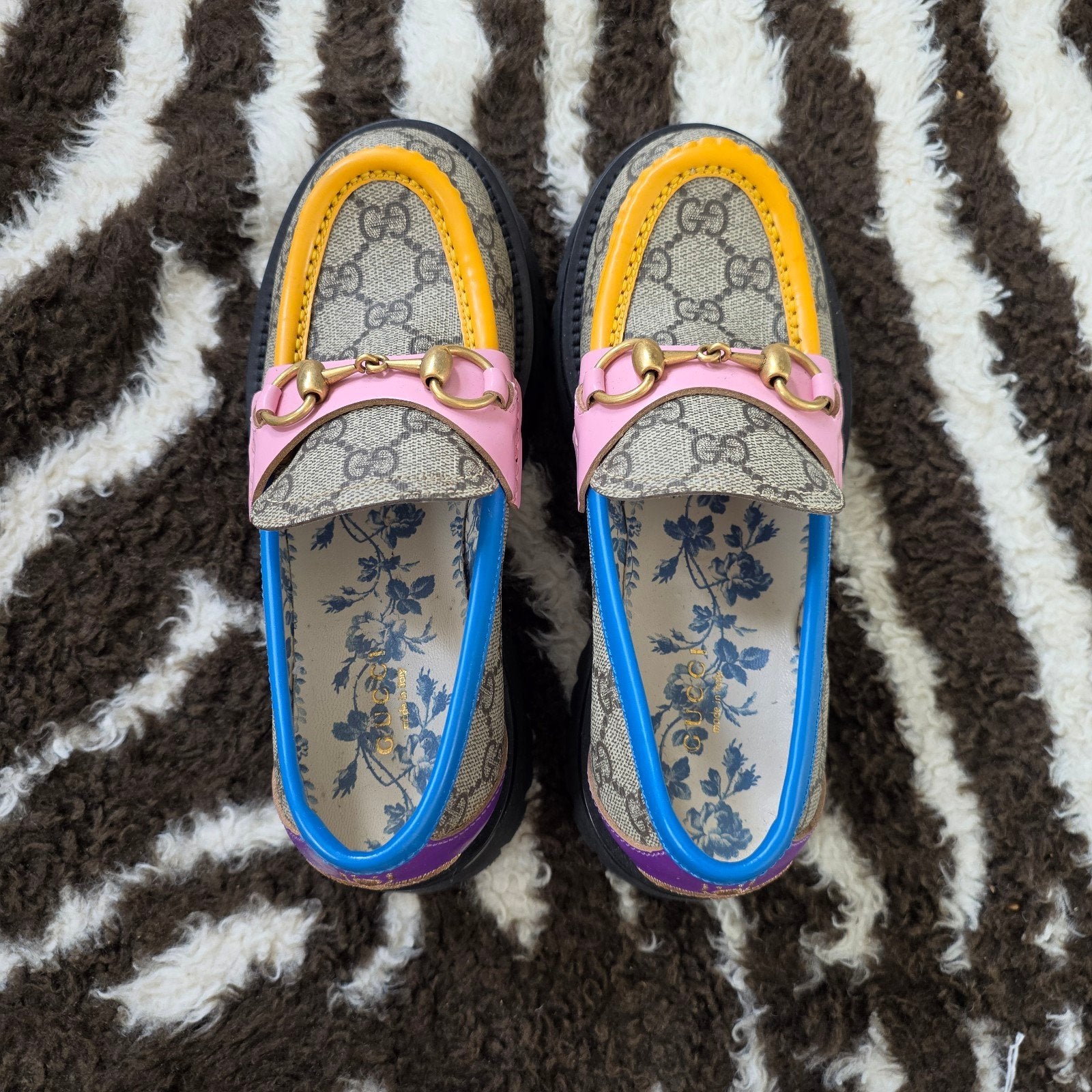 Gucci Horsebit Loafers met Bijenborduurwerk - Maat 35.5, Overige kleuren, Instappers, Ophalen of Verzenden, Gucci