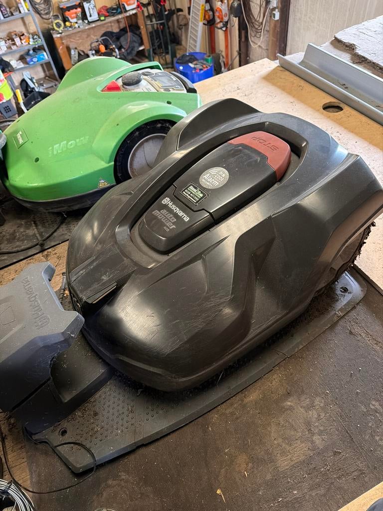 Husqvarna Automower 420 Robotmaaier, Ophalen, Cirkelmaaier, Gebruikt, Accu-grasmaaier